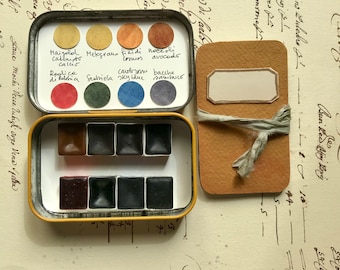 Travel set of  8 half pans handmade  natural watercolor from natural dyes plants and  veggies  in a vintage tin box mini concertina journal