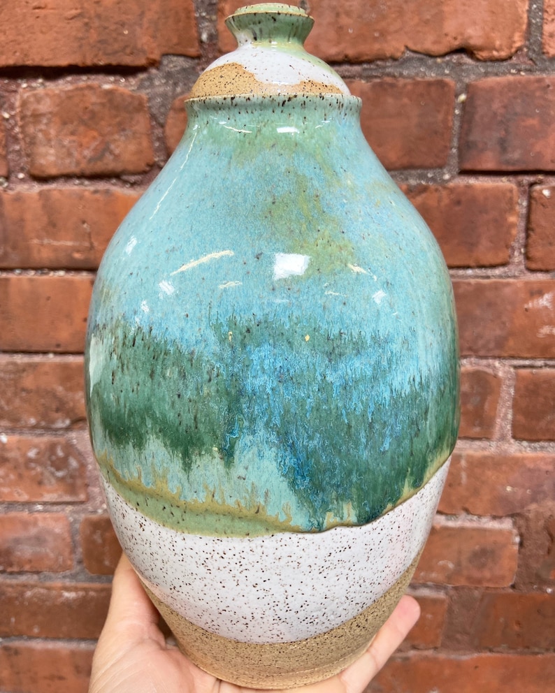 Handmade Ceramic Urn for Ashes Beach ll Cremation Urn MADE TO ORDER image 2