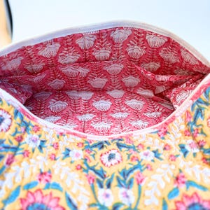 Cute Dyson Airwrap Bag, Travel Hair Dryer Storage Bag, Portable Hair Accessories Travel Case, Quilted Block Print Cotton Hair Tool Organize image 7