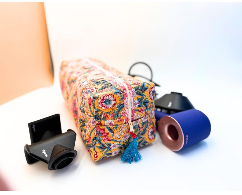 Cute Dyson Airwrap Bag, Travel Hair Dryer Storage Bag, Portable Hair Accessories Travel Case, Quilted Block Print Cotton Hair Tool Organize image 4