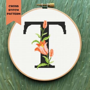 Floral Letra T Ponto Cruz Alfabeto Padrão Monograma Com Flor Ponto Cruz Inicial Bordado Letras Bordado Download Instantâneo