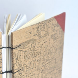 Journal Hamilton brun et rouge relié à la main, carnet de notes copte kraft brun avec coins rouges, carnet de notes Hamilton Neighborhoods à couverture rigide