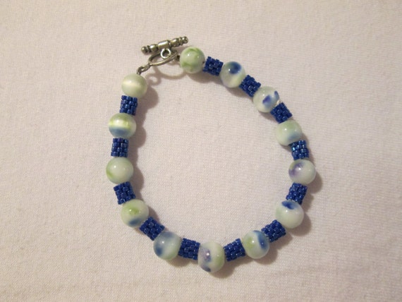 Royal Blue and Pale Green Glass and Delica Beaded Bracelet | Etsy