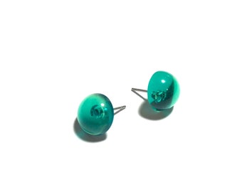 Emerald Green Stud Earrings | Green Transparent vintage lucite Retro Button Studs | vintage lucite post earrings | Leetie Lovendale