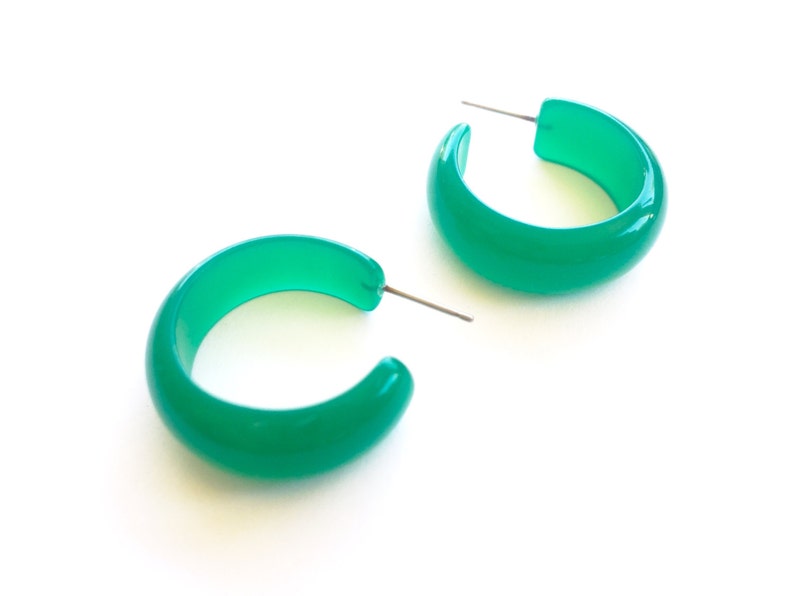 Green Hoop Earrings Emerald Green Moonglow Hoops Vintage - Etsy