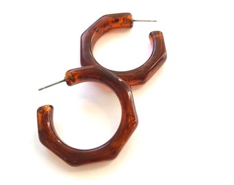 Tortoise Octagon Lucite Hoop Earrings | Marbled Brown Kay Hoops | tapered acrylic hoop earrings