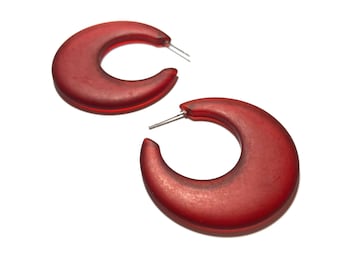 Red Hoop Earrings | Mod Go Go Hoops | big dark cherry red frosted lucite hoop earrings | vintage lucite earrings