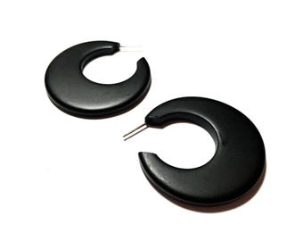 Black Matte Mod Go Go Hoop Earrings