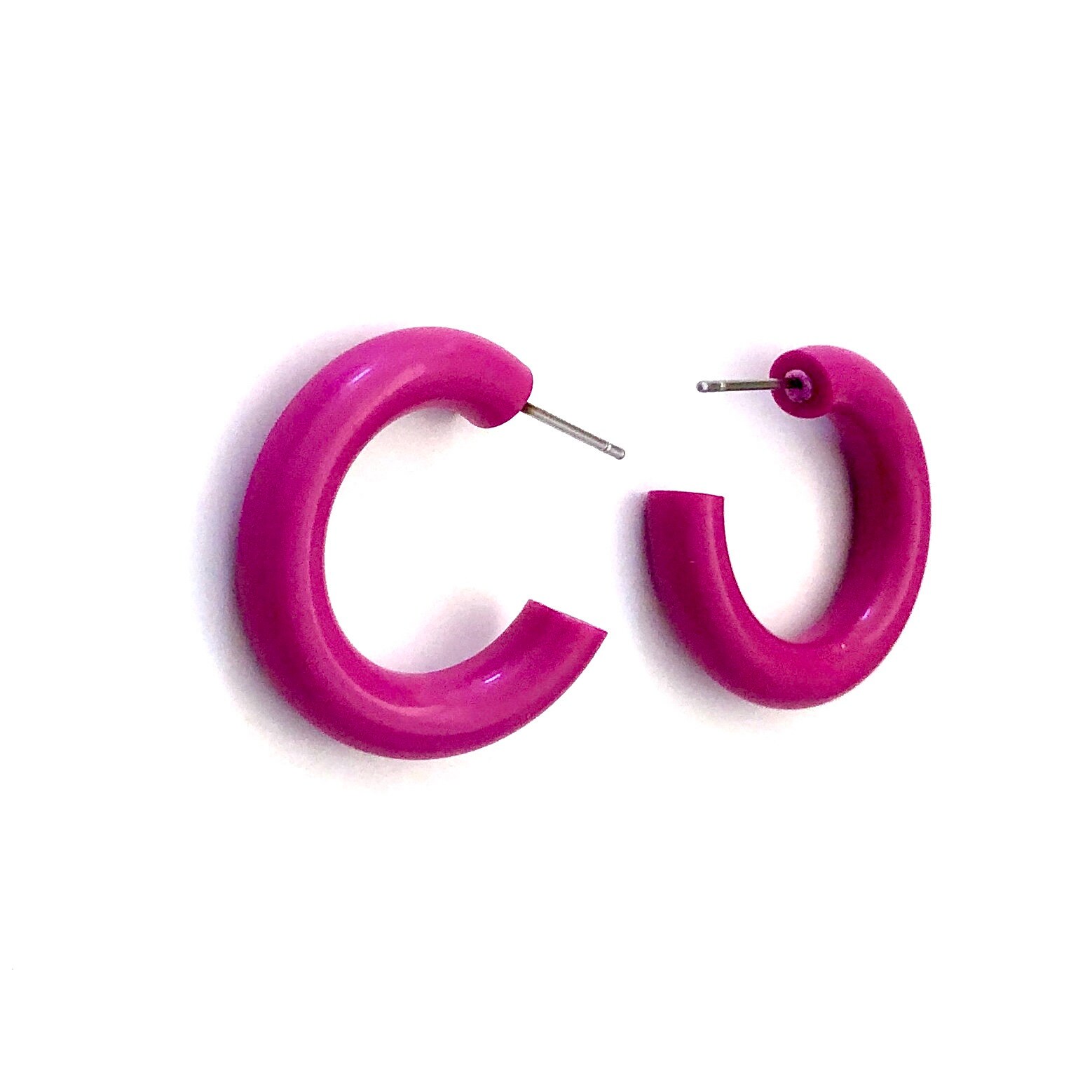 CHUNKY GLITTER LUCITE OPEN HOOP EARRINGS - PINK main image 1