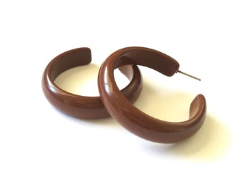 Chocolate Dark Brown Marbled Midi Lucite Hoop Earrings