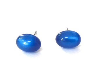 Sapphire Blue Moonglow Oval Stud Earrings | vintage lucite post earrings