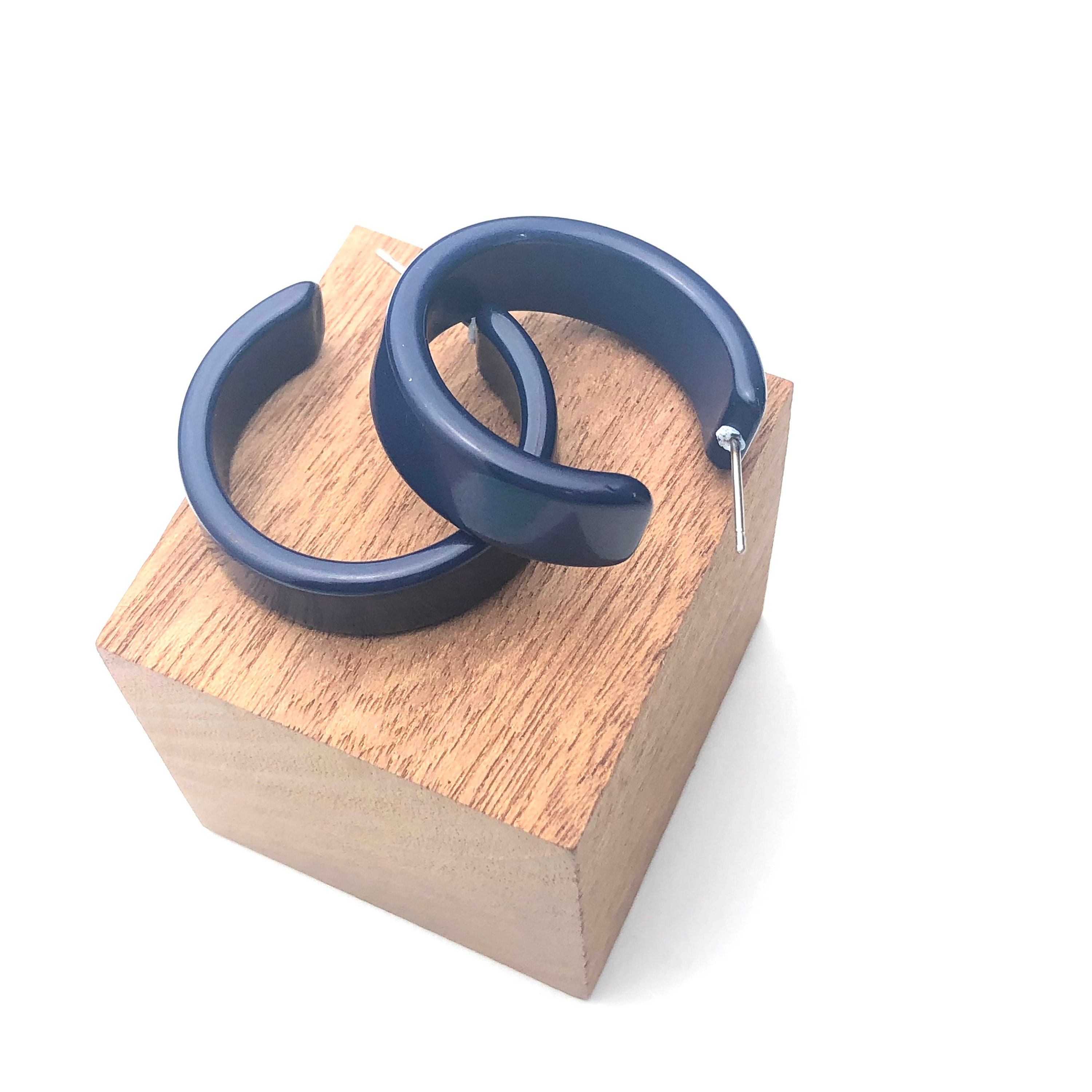 Navy hoop earrings clearance