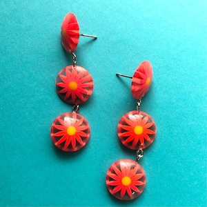Orange Sunflower Burst Tri Dot Drop Earrings| Vintage Lucite Light Weight Statement Earrings
