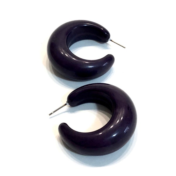 Black Chunky Hoops | Retro Large Lucille Ball Hoops | vintage lucite hoop earrings | Leetie Lovendale