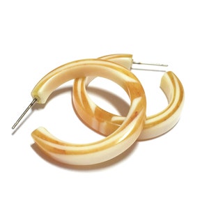 Yellow & Cream Striped Marbled Vintage Lucite Pin Up Hoop Earrings