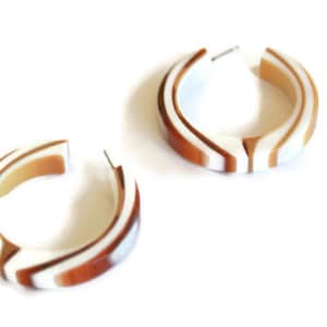Tortoise Hoops | Tortoise Brown Marbled White Lucite Hoop Earrings | vintage lucite hoop earrings