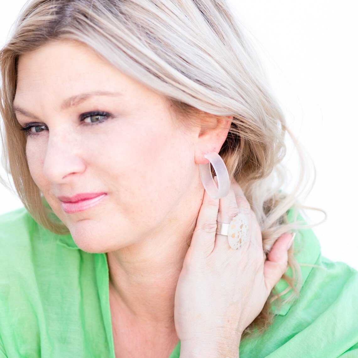 Gold Spattered Clear Lucite Silver Cocktail Ring Adjustable Etsy