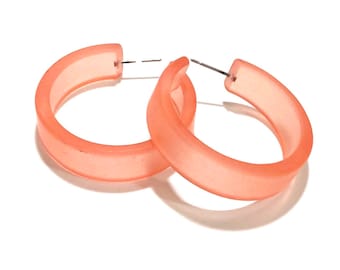 Coral Frosted Portland Hoops | Vintage Lucite Earrings - Frosted Peach Colorful Statement Jewelry