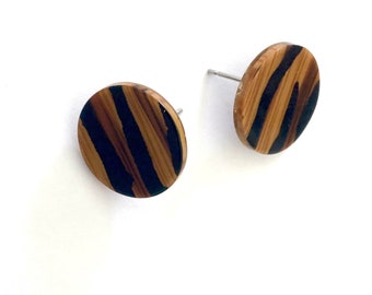 Tiger Striped Disc Stud Earrings | Vintage Lucite Jewelry
