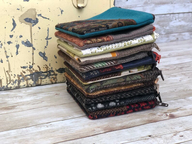coin pouch zippered coin pouch upcycled bag coin purse green leaves change purse zipper change purse small zipper pouch