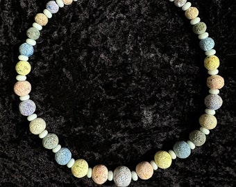 Vintage Choker Necklace in Pastel Colors with Colorful Pumice Stones