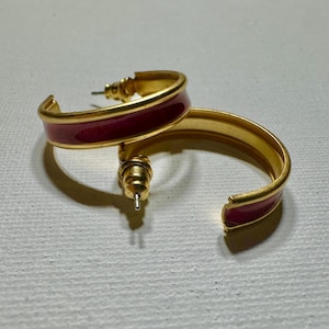 Vintage Maroon Enamel Gold Tone Hoop Earrings