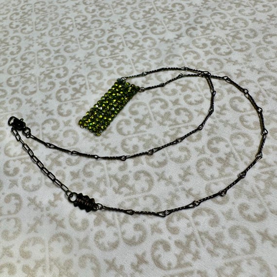 Vintage Green Rhinestone Rectangular Shaped Neckl… - image 3