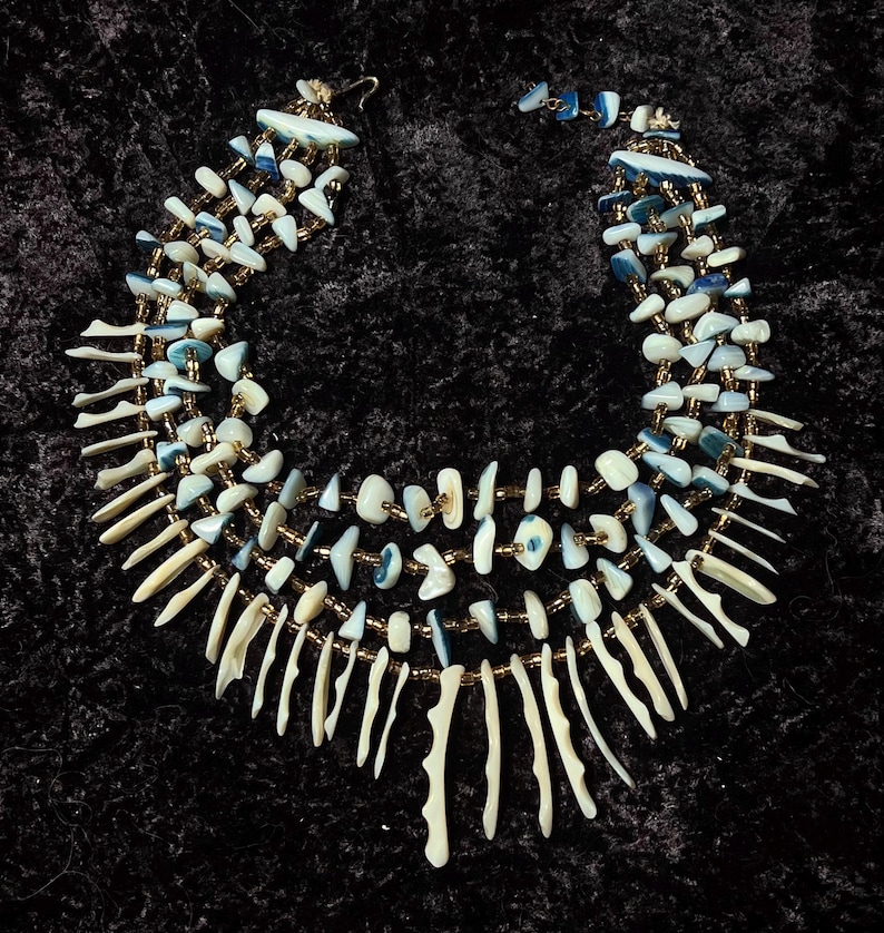 Vintage Beautiful Sea Shell Multi Strand Necklace With Glass Beads - Etsy