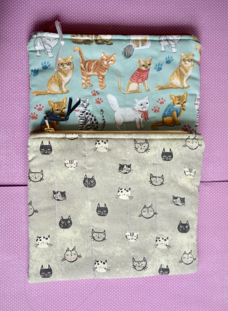 Cat Lover Quilted Zipper Pouch: Cotton Lined Travel Bag Cats in Knits