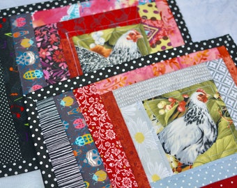 Farm Chickens Quilted Mug RUG Pair,2 Peiced Quilted Snack Mats, Quilted Coasters, Coffee Tea Mug Mat,Handmade RedTable Decor,