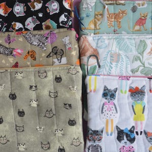 Cat Lover Quilted Zipper Pouch: Cotton Lined Travel Bag image 10