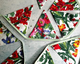 Floral Pennant Bunting: Vintage 90's Cotton Garland