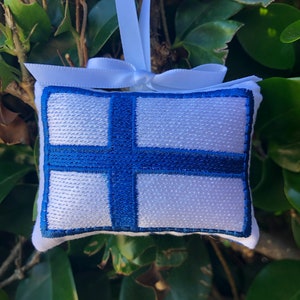 Finland Finnish Flag Christmas Ornament Gift Topper Stocking Stuffer Xmas Tree Decoration Travel Souvenir