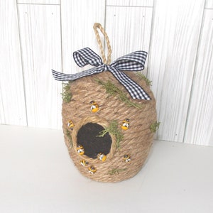 Bee Skep, Mini Bumble Bee Hive, Sisal Hive, Country accent, farmhouse, beekeeper, Bee tier tray, kitchen decor, bee decor, bee decorations