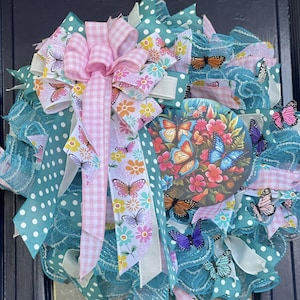 Schmetterlings-Kranz für Haustür, Frühlings-Sommer-Deko-Netz-Kranz, Blumen-Schmetterlings-Türdekor, wunderlicher Pastellkranz, Geschenk für Mama