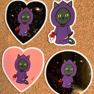 Sticker Chat d'Ulthar dark chibi lovecraftien, fond transparent
