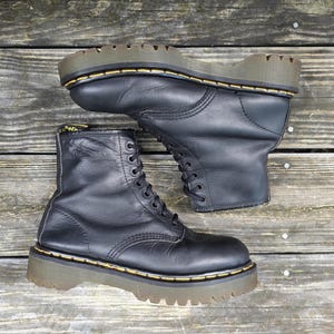 Vintage Dr. Martens Black Leather 1460 Boots - Size UK 6 (US  display picture 1