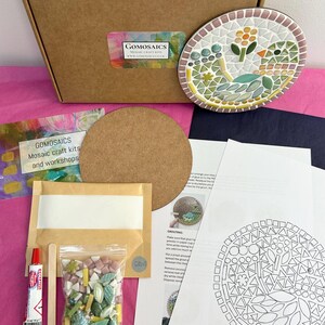 15 cm green birdy mosaic kit, DIY mosaic craft kit, craft kit, bird mosaic kit, mosaic kit, decoration kit. image 8