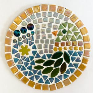 15 cm round birdy mosaic kit, DIY mosaic craft kit, craft kit, bird mosaic kit, mosaic kit, decoration kit.