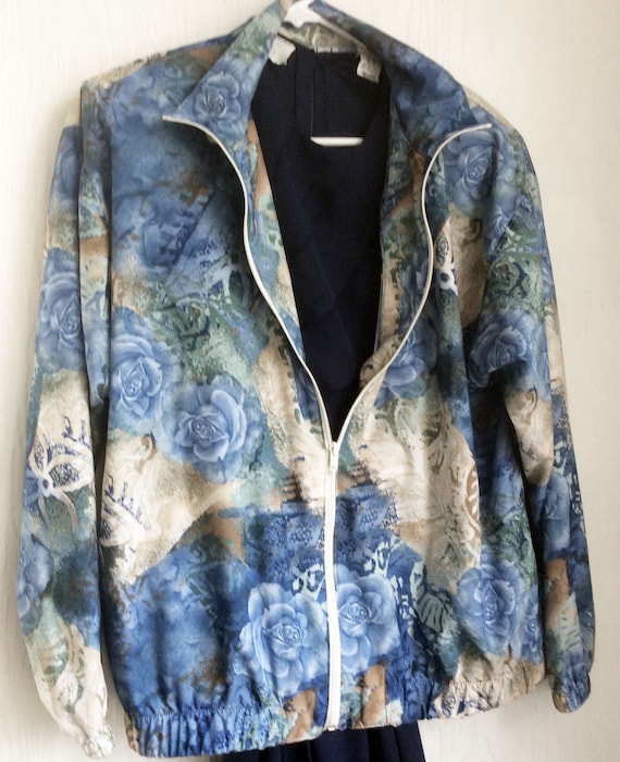 Vintage 1990's Blue Floral Windbreaker - image 1