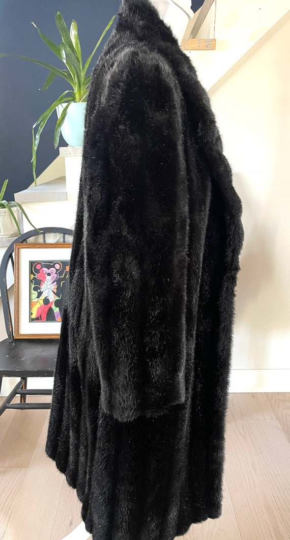 Vintage 1970’s Faux Fur Winter Coat - image 7