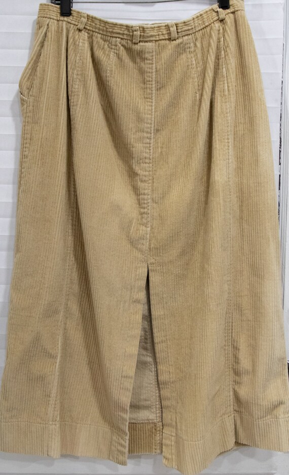Vintage 1990's Mid Length Tan Corduroy Skirt - image 8