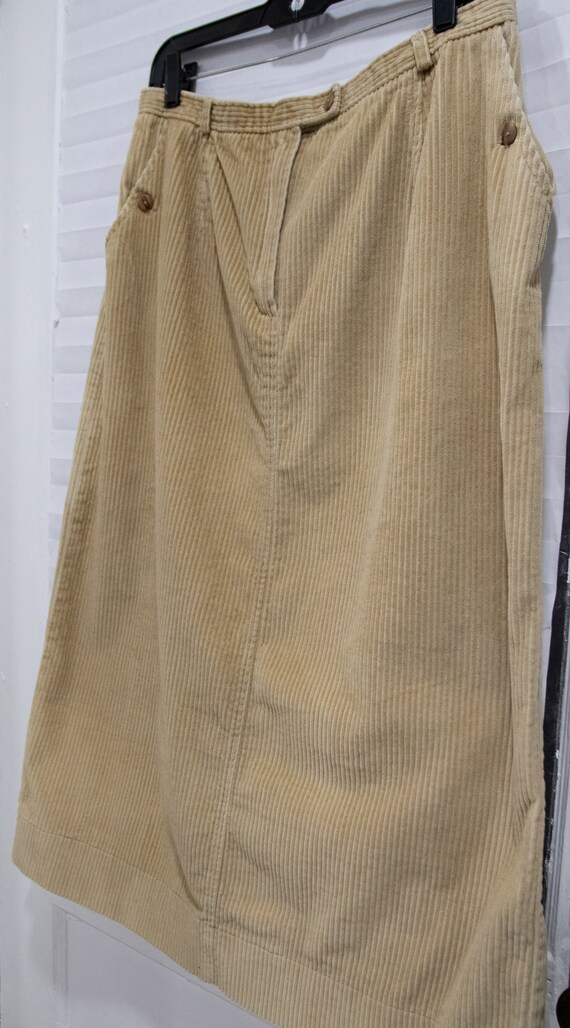 Vintage 1990's Mid Length Tan Corduroy Skirt - image 5