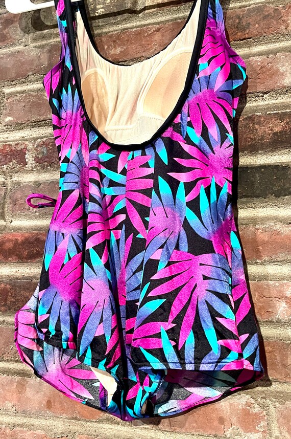 1950’s Pinup Girl OnePiece Swimsuit Gem