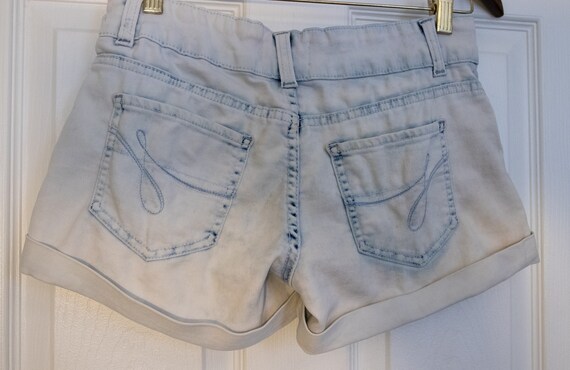 Vintage 1990's Acid Washed Jordache Jean Shorts - image 7