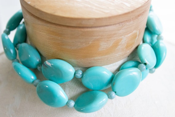 Vintage 1970's Turquoise Glass Beaded Necklace - image 1