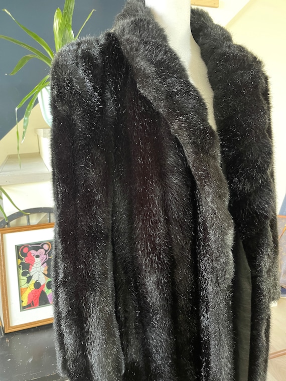 Vintage 1970’s Faux Fur Winter Coat - image 4