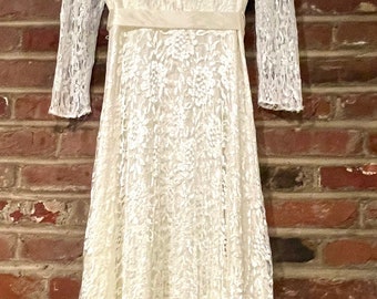 Vintage 1980’s Lace Dress
