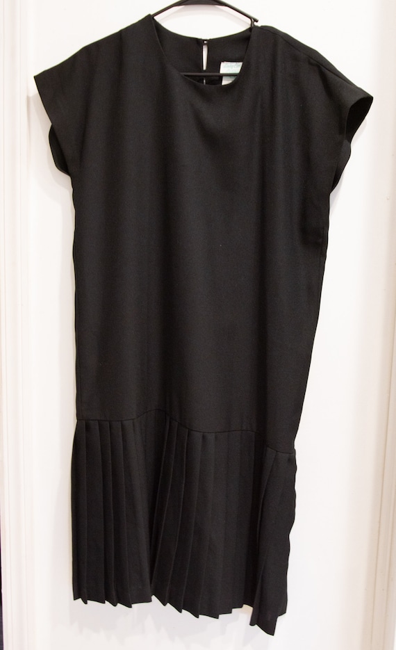 Vintage 1960’s Black Dress With Pleated Skirt