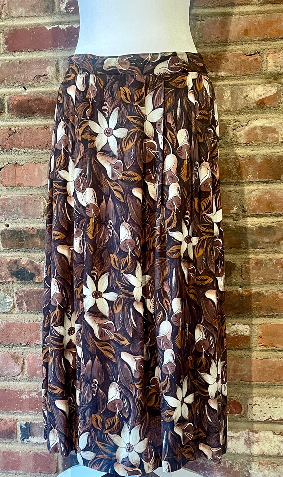 Boho Mid Length Brown Floral Skirt - image 7